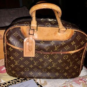 **SPECIAL** Louis Vuitton Deauville Satchel